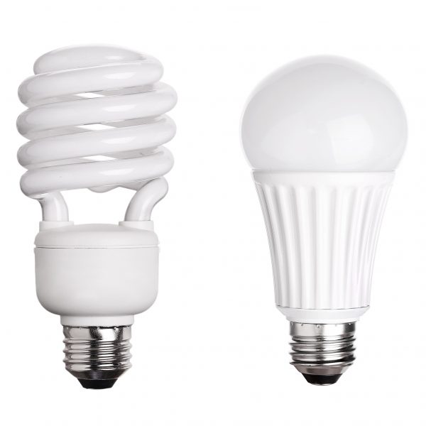 conjunto de lâmpada fluorescente CFL LED isolado no fundo branco